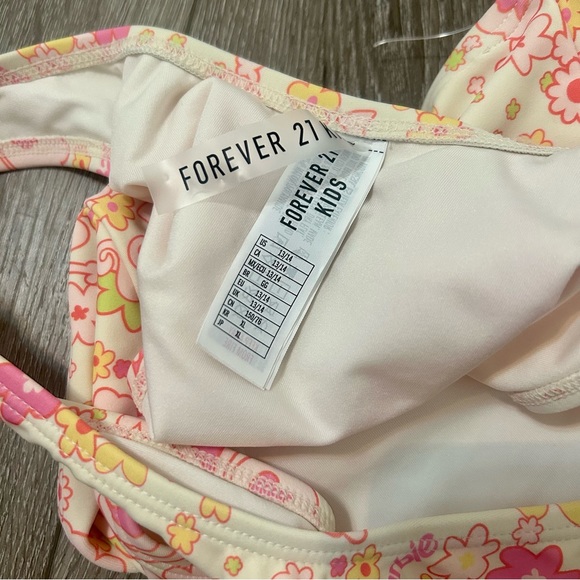 Forever 21 Girls Barbie Floral Print Bikini (Kids) - Picture 5 of 6